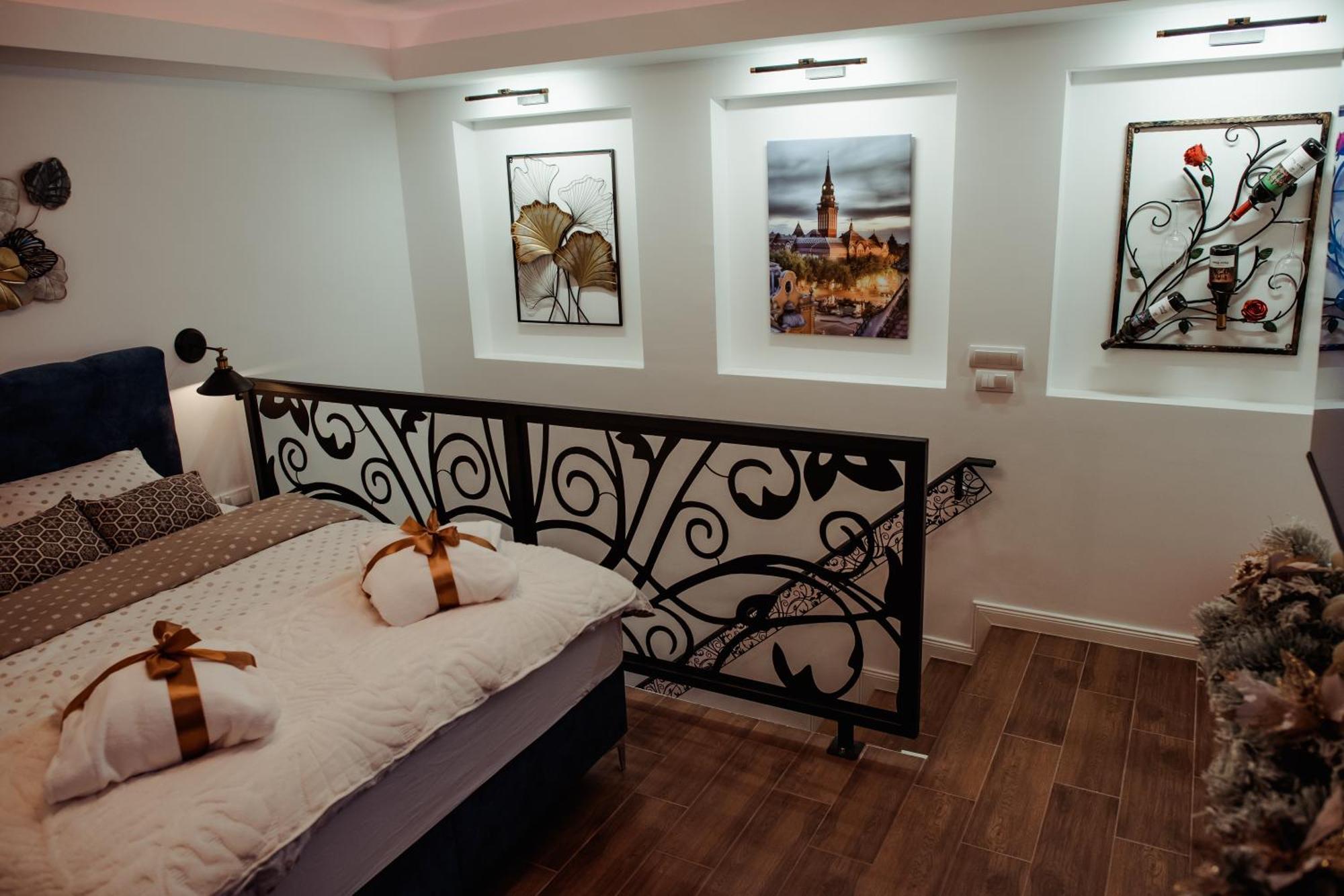 Apartment Passage
